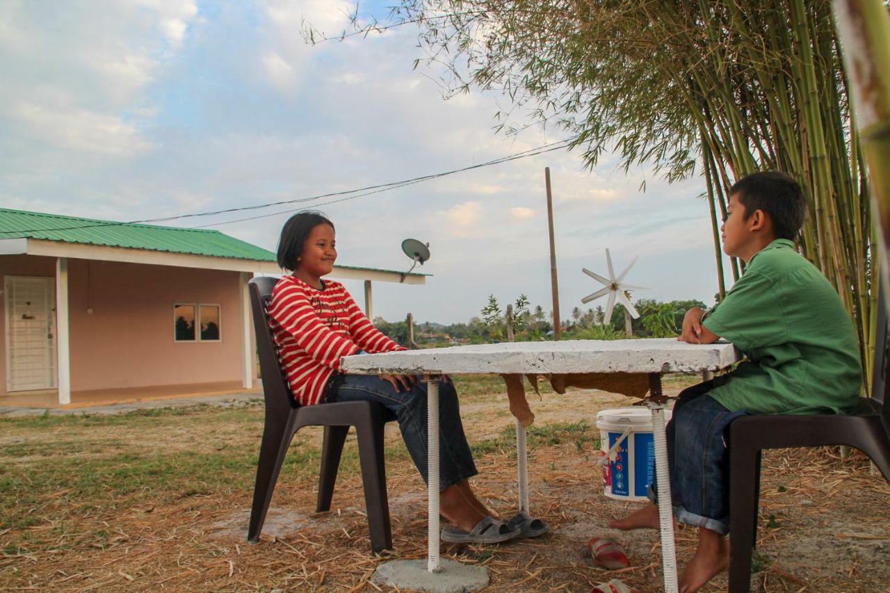 Villa Tempoyak Homestay Pantai Cenang  Ngoại thất bức ảnh